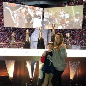 Meet your Posher, Carrie